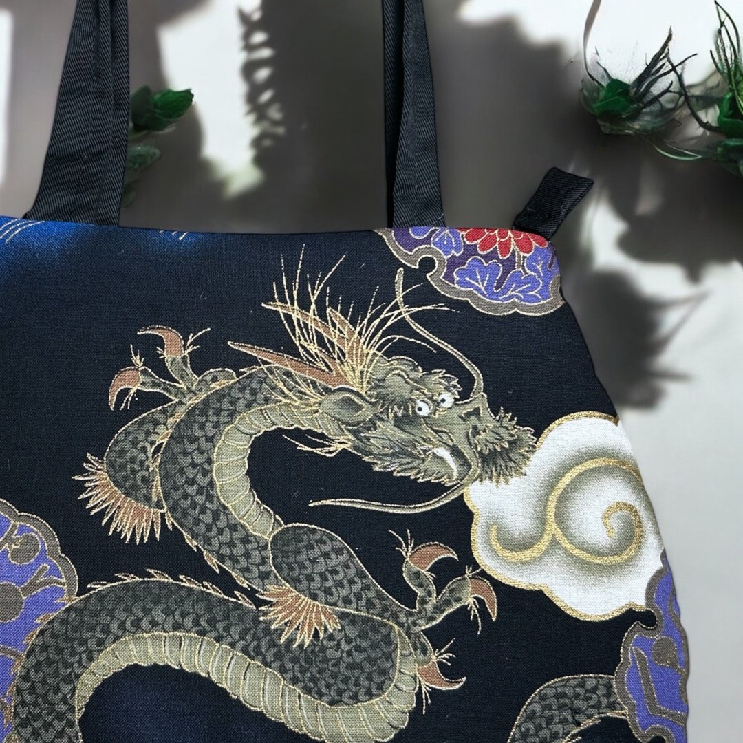 Dento Bag Golden Dragon