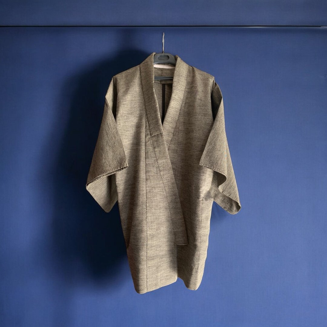 Traditional Japanese Haori in Khaki Beige