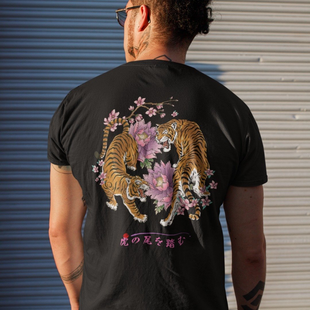 T-shirt giapponese Tiger and Lillys Nero