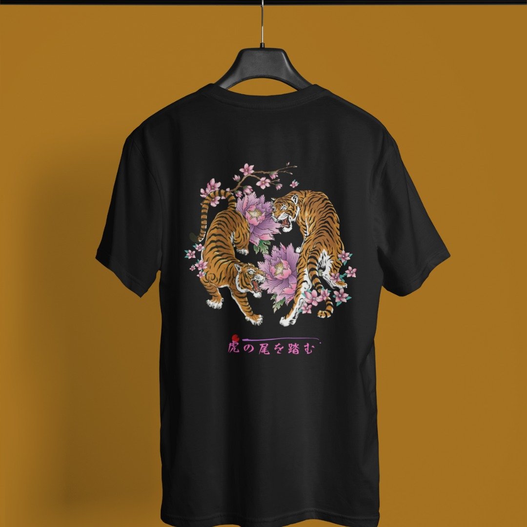 T-shirt giapponese Tiger and Lillys Nero