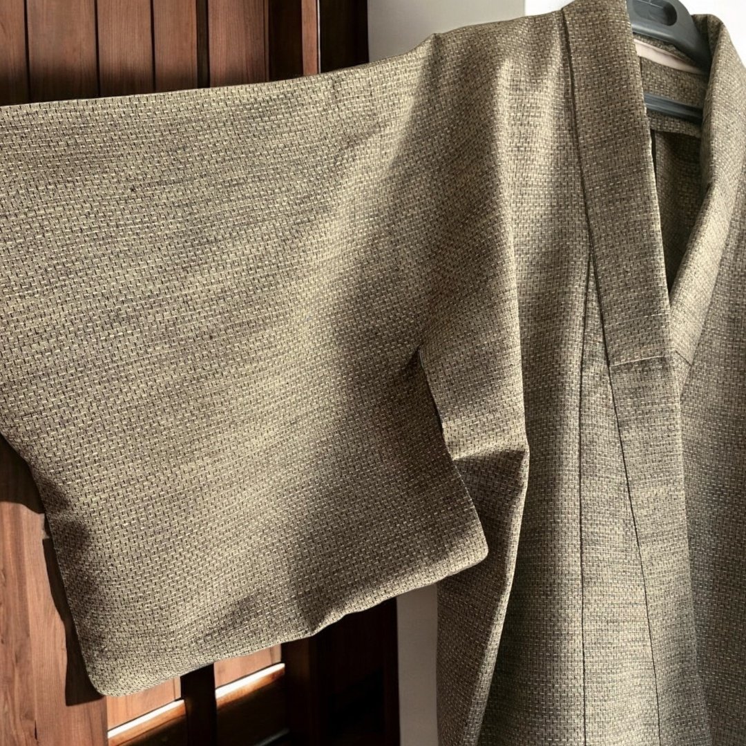 Traditional Japanese Haori in Khaki Beige