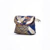BOLSA TSURU TORI 鶴鳥 MINI BOLSA EM TECIDO JAPONÊS DE ALGODÃO AZUL PROFUNDO COM DETALHES DOURADOS E PRETOS