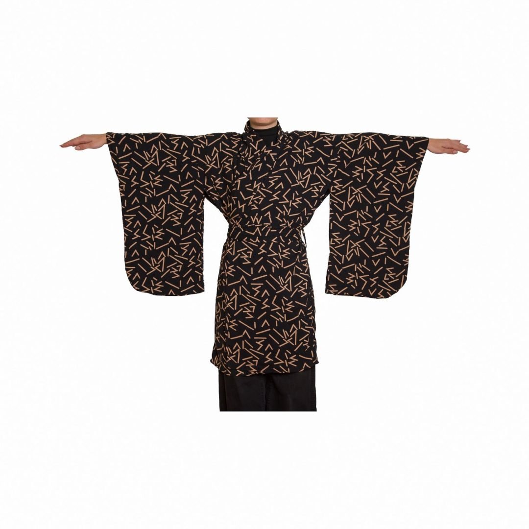 Musta ja beige Kimono pitkillä hihoilla