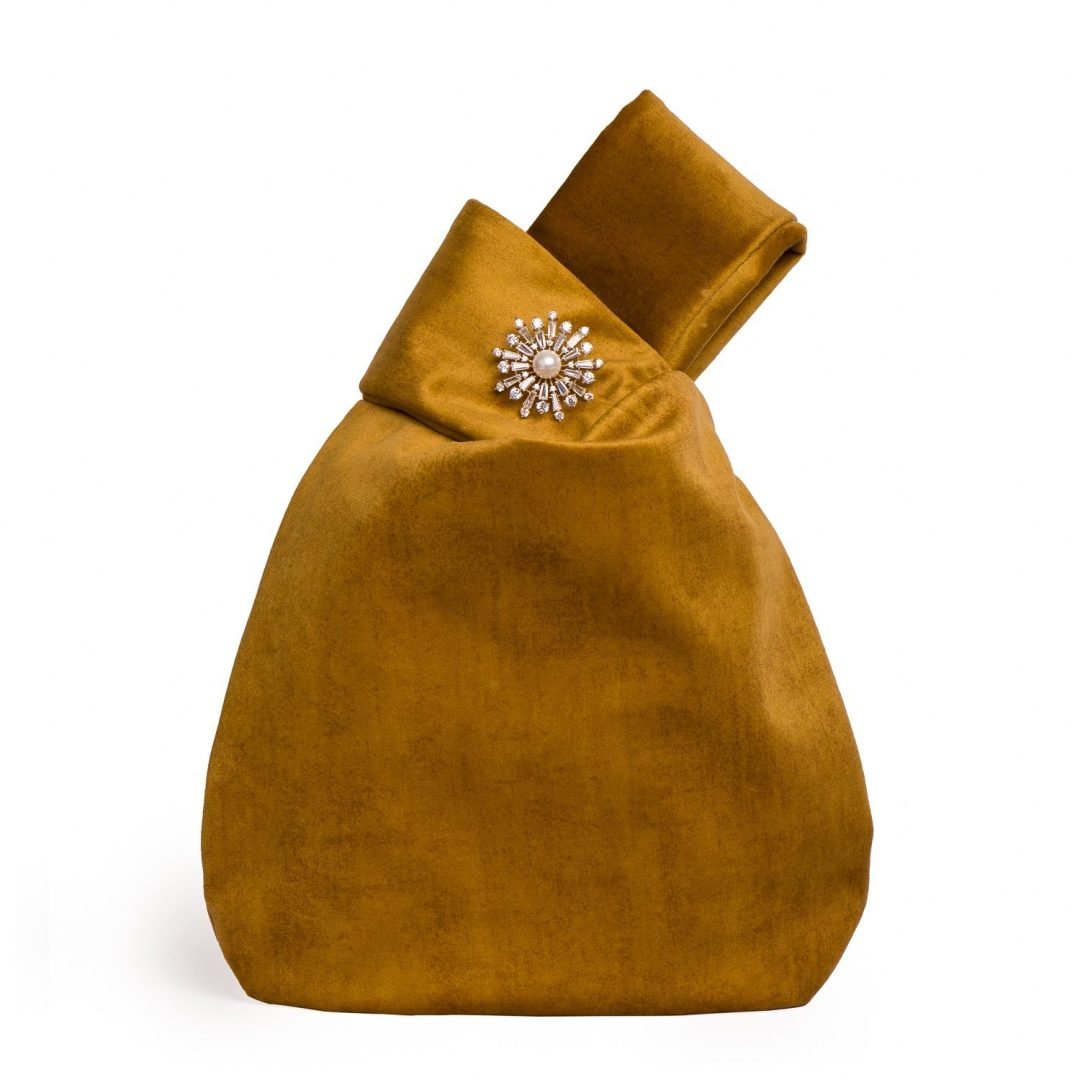 SAC À NŒUDS EN VELOURS DORÉ