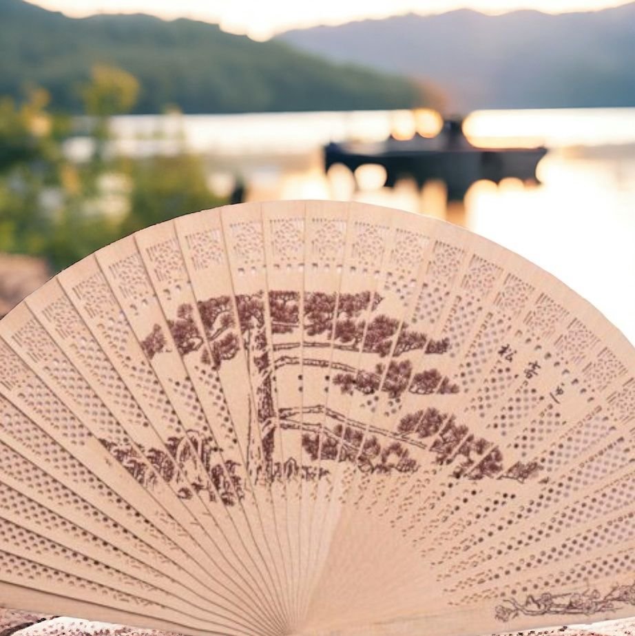 Baboo Fan with chinese Tree 21cm