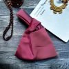 SAC À NŒUDS EN MAGENTA BRILLANT