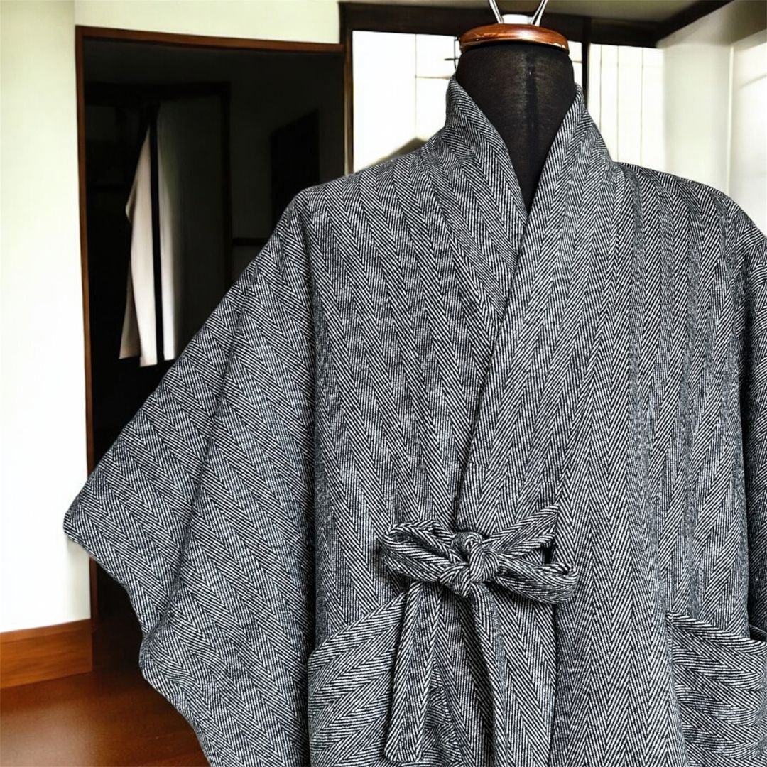 Japanese Cap Coat Nagare no Kaze Thimble