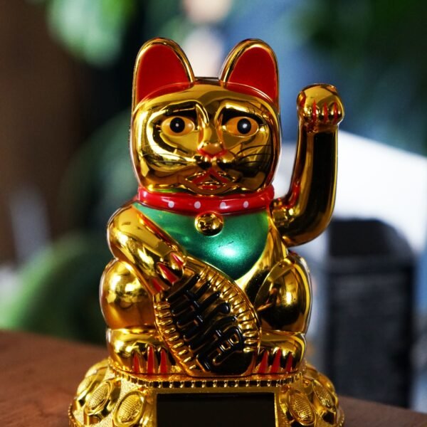 Maneki Neko Lucky Cat golden color