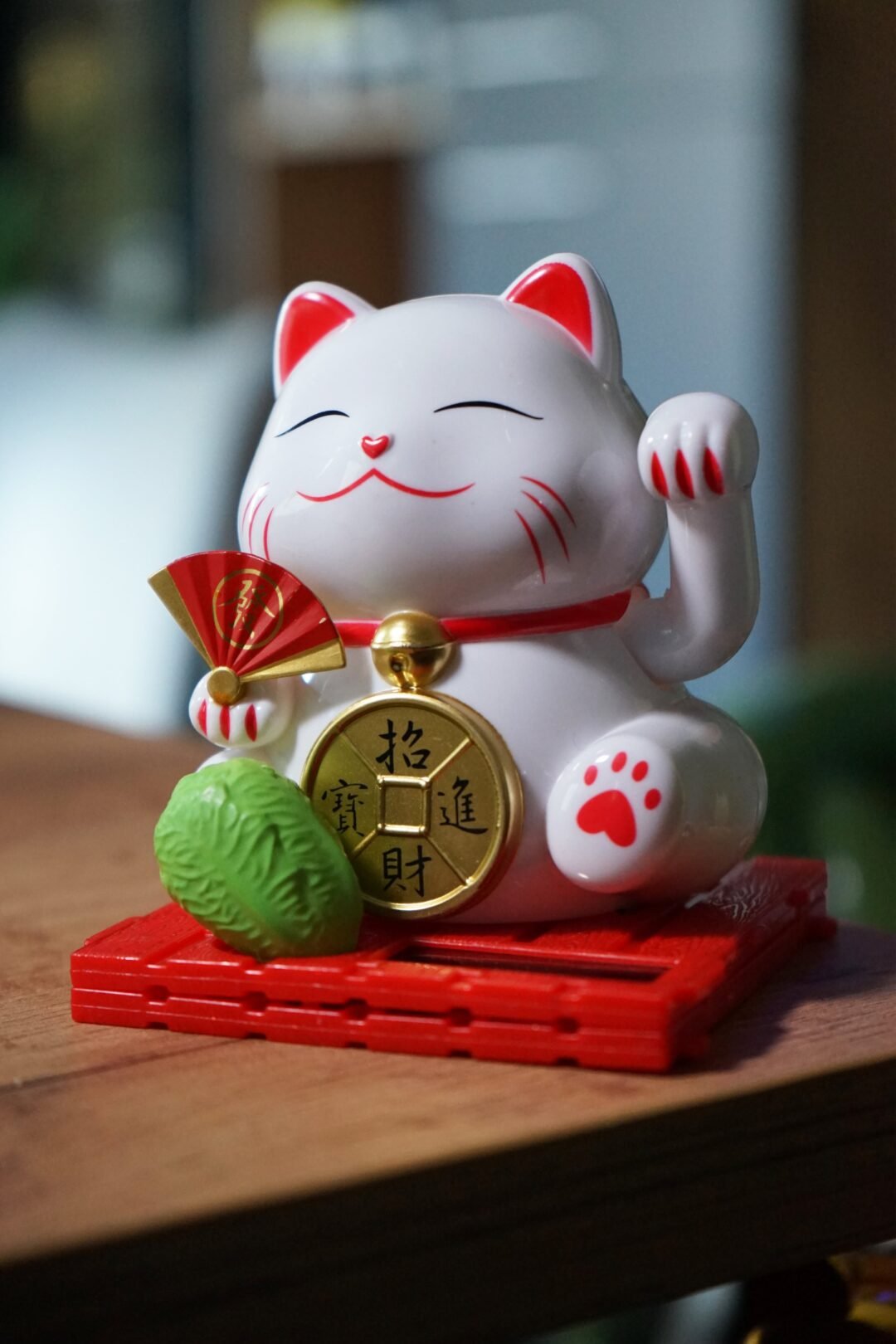 Maneki Neko Lucky Cat white color Thimble