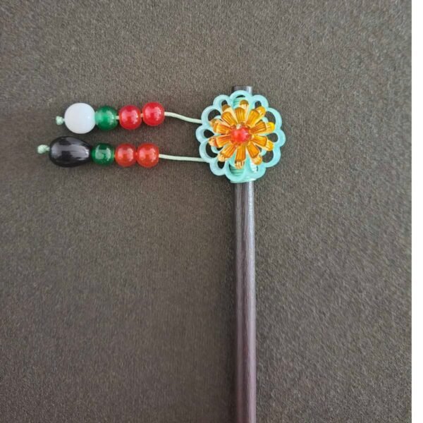 Hair Pin Light Green Rosetta Thimble