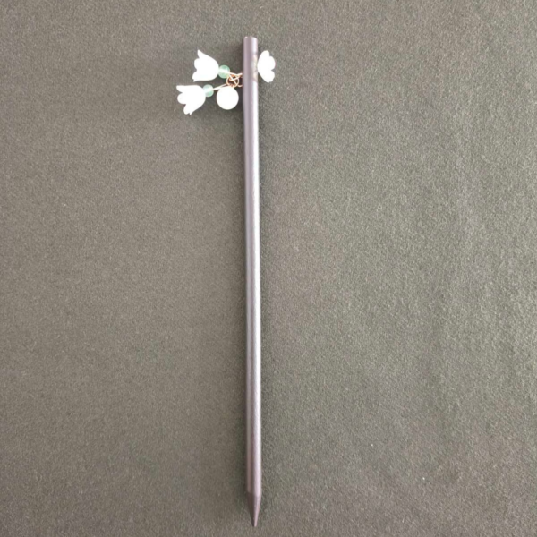 Hair Pin White Flowers Thimble
